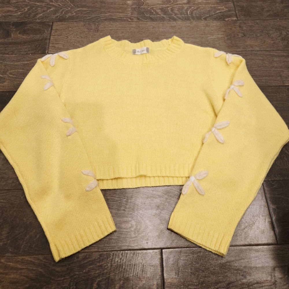 Altar'd State Size Xs Womens Yellow Cropped Sweater With Flowers Yellow